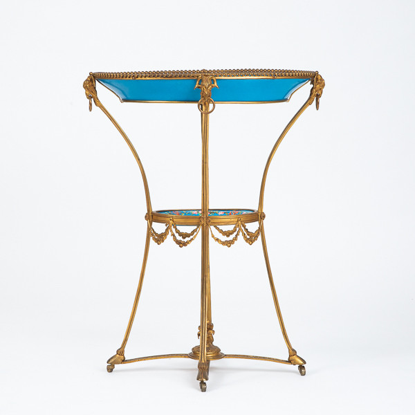 Manufacture royale de Sèvres  - Pedestal table in bronze carved and gilded with Sevres porcelain, from the royal family